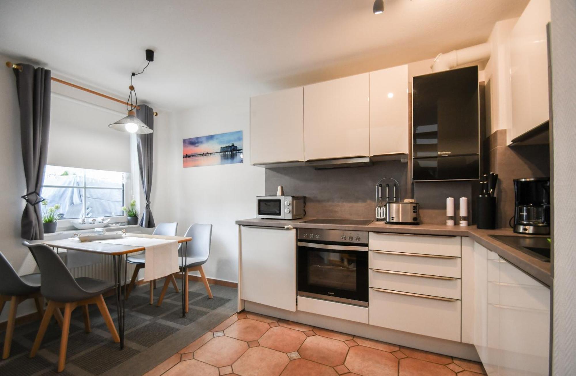 Ferienappartement Mit Seeblick Und Balkon Sellin  외부 사진
